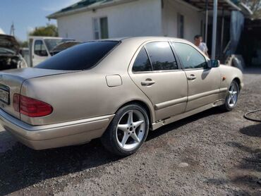мерседес бенз а: Mercedes-Benz E-Class: 1999 г., 2.4 л, Автомат, Бензин, Седан
