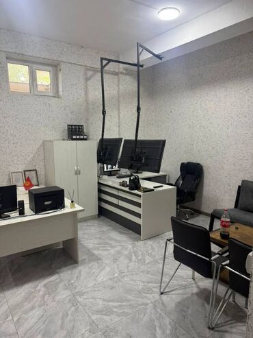помещения для офиса: Продаю Офис 22 м², С ремонтом, С мебелью, Частный дом, Цокольный этаж этаж