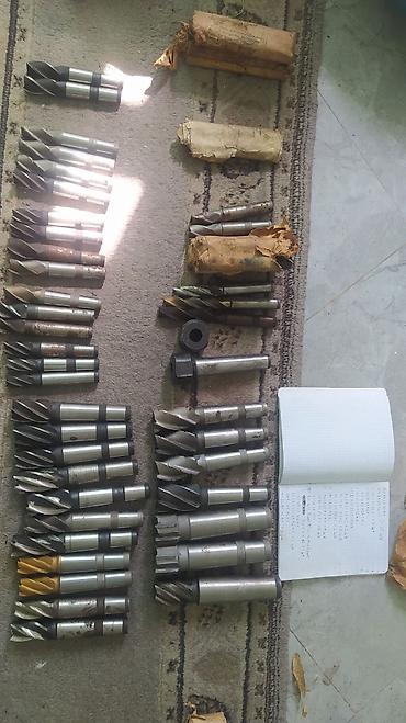 Наборы инструментов: ФРЕЗЫ Концевые и ФРЕЗЫ отрезные. Фрезы имеют различные формы и — 18