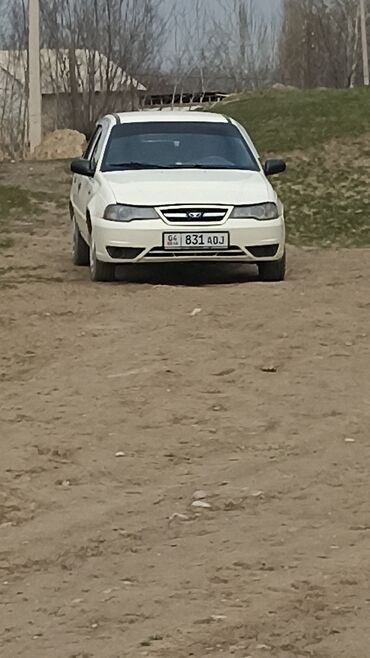 Daewoo: Daewoo Nexia: 2011 г., 1.5 л, Механика, Бензин, Седан