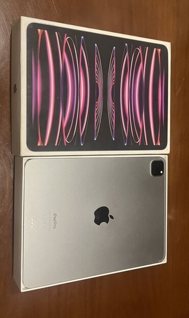 Printerlər: Ipad pro 11 2022 m2 noqte bele cizigi yoxdu teze kimidi 120hz 128gb