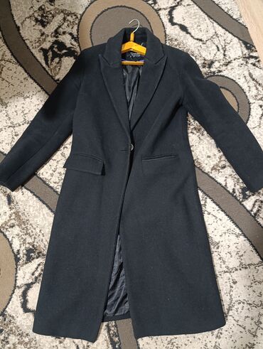 чёрное пальто с меховым воротником: Пальто, Осень-весна, По колено, 3XL (EU 46)