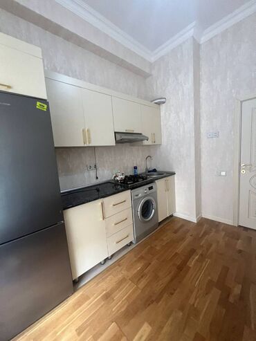 Uzunmüddətli kirayə mənzillər: Sumqayıt,Bulvar ərazisində,10 mərtəbəli binanın,9-cu mərtəbəsində,2 — 7