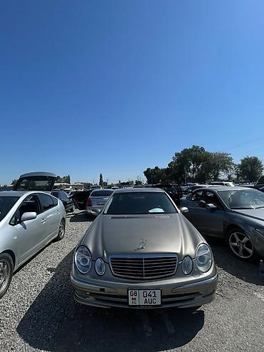 Mercedes-Benz E-Class: 2004 г., 3.2 л, Автомат, Седан