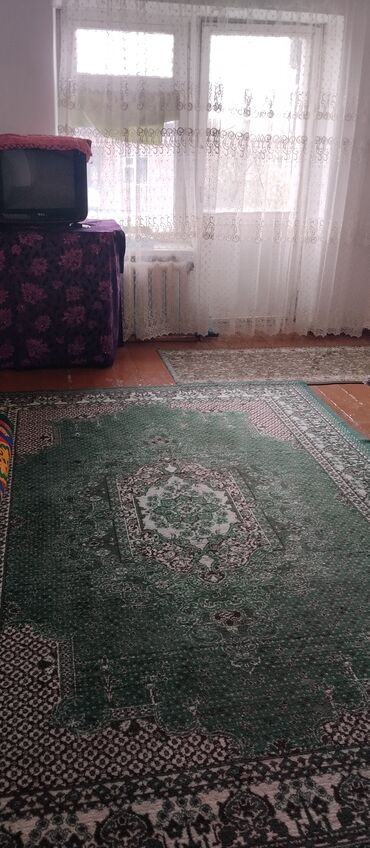 двухэтажные дома: 3 комнаты, 67 м², 104 серия, 6 этаж
