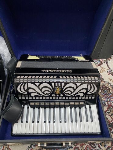Аккордеоны: Продаю привозной Германские аккордеон Суроттогу аккордеондор баары at lalafo.kg — 29 Аккордеоны: Продаю привозной Германские аккордеон Суроттогу аккордеондор баары — 29