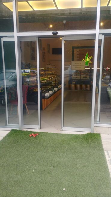 Plastik pəncərələr: Plasti̇k şəbəkəli̇ qapi pəncərə si̇fari̇şi̇. Kəyfi̇yyatli̇ — 9