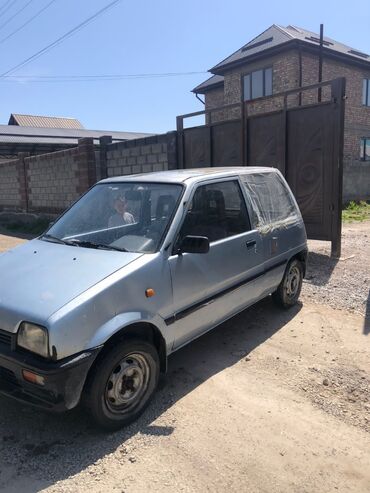 авто машна: Daihatsu : 1988 г., 1 л, Механика, Бензин