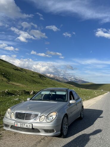 кабан 500: Mercedes-Benz E 500: 2002 г., 5 л, Автомат, Бензин, Седан