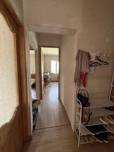 Продажа квартир: 3 комнаты, 60 м², Индивидуалка, 4 этаж, Старый ремонт — 2