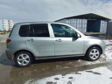 Mazda: Mazda Demio: 2004 г., 1.3 л, Автомат, Бензин, Хэтчбэк