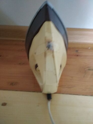 Ütülər və buxarlayıcılar: Pulsuz çatdırılma, Rayonlara çatdırılma, Ünvandan götürmə -da lalafo.az — 8 Ütülər və buxarlayıcılar: Pulsuz çatdırılma, Rayonlara çatdırılma, Ünvandan götürmə — 8