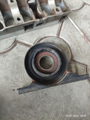 Другие автозапчасти: Запчасти БМВ е 34 2.5 без ванус есть то что фото БМВ — 3