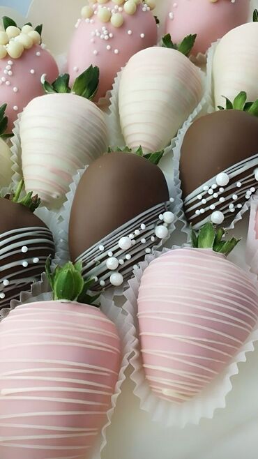 Tortlar: Şokoladla örtülmüş təzə çiyələklər, xüsusi günləriniz üçün ideal -da lalafo.az — 3 Tortlar: Şokoladla örtülmüş təzə çiyələklər, xüsusi günləriniz üçün ideal — 3