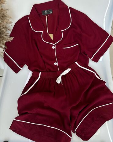 Другая женская одежда: Пижамы
Халаты Орто Сай — 8