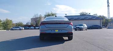 byd e1: Hyundai Avante: 2022 г., 1.6 л, Гибрид, Седан — 6