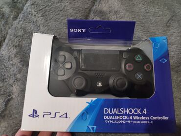 PS4 (Sony PlayStation 4): Продаю новый Dualshok 4 на пс 4 реплика