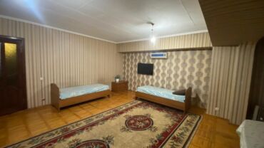 квартира сдается на долгий срок: 1 бөлмө, Менчик ээси, Чогуу жашоосу жок, Жарым -жартылай эмереги бар