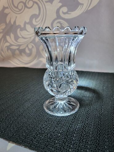 Vaze i saksije: Vaza, Novo — 5