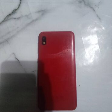 Мобильные телефоны: Samsung A10, Б/у, 32 ГБ, цвет - Красный, 2 SIM