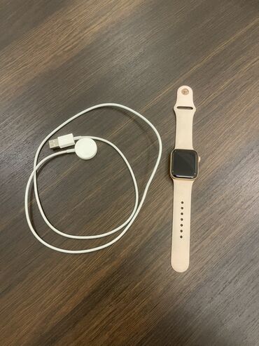 Смарт часы, Apple, Сенсорный экран, цвет - Золотой