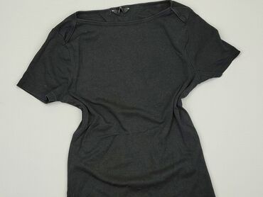 czarne t shirty w serek: T-shirt, S, stan - Dobry