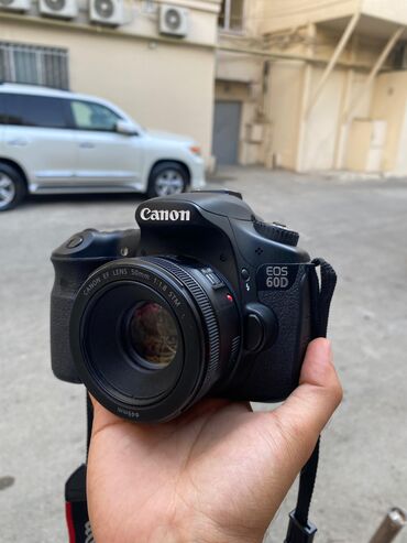 canon çanta: Canon 60 D probek 11K orijinal probek kosmetikada problemi yoxdu.Real
