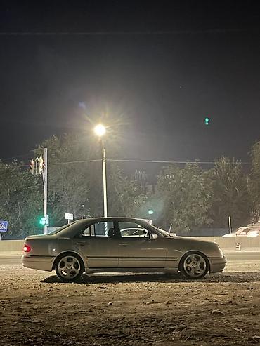 211 mers: Mercedes-Benz E-Class: 1998 г., 4.3 л, Автомат, Бензин, Седан — 8