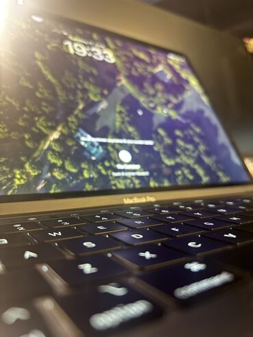 intel core i5: İşlənmiş Apple MacBook, 13.5 ", Intel Core i5, 256 GB, Ünvandan götürmə