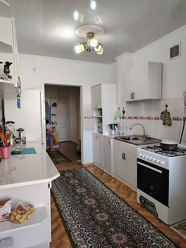 кв в токмаке: 2 комнаты, 52 м², 3 этаж — 8