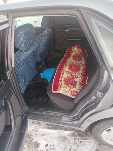 Audi: Audi 100: 1992 г., 2 л, Механика, Бензин, Седан — 17