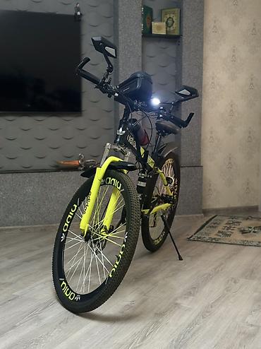 Спортивные велосипеды: Adidas firmasi olan velosiped demek olar ki yenidi – qatlana bilen — 5