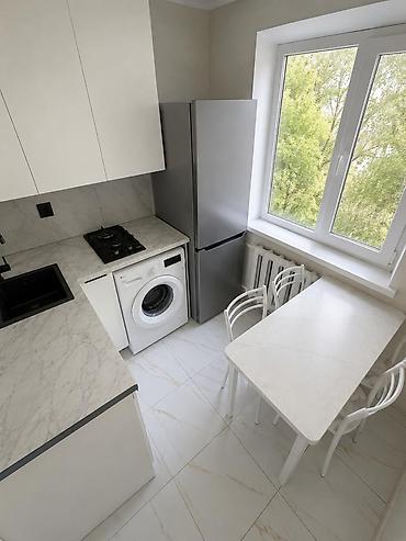 2 комнаты 44 м² 104 серия: 2 комнаты, 44 м², 6 мкр 104 серия, 4 этаж, Свежий ремонт — 1