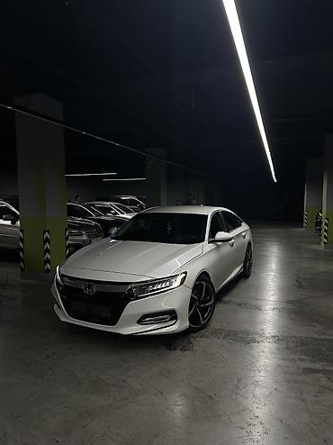 аккорд 10: Honda Accord: 2018 г., 1.5 л, Автомат, Бензин — 1