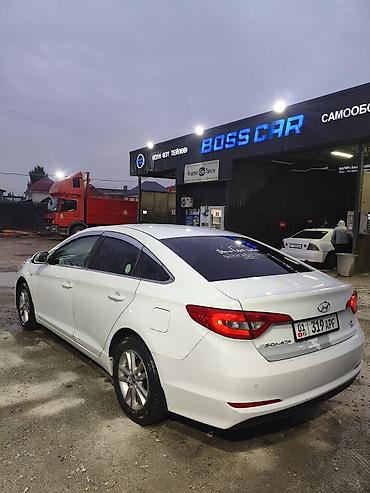 Продажа авто: Hyundai Sonata: 2017 г., 2 л, Автомат, Газ, Седан — 5