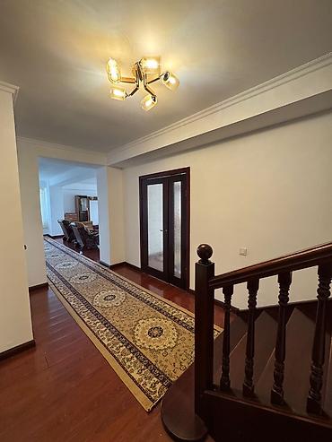 Продажа квартир: 5 и более комнат, 249 м² — 13