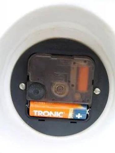 Satovi za kuću: Vtg Kaminski ukrasni keramički sat u obliku čajnika 26 cm!. Ispravan — 13