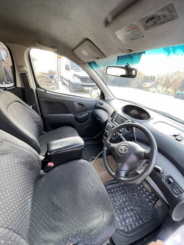 Toyota: Toyota Funcargo: 2002 г., 1.3 л, Автомат, Бензин, Хэтчбэк — 7