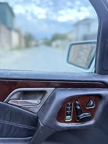 bud e9: Mercedes-Benz E-Class: 1996 г., 3.2 л, Автомат, Бензин, Седан — 4