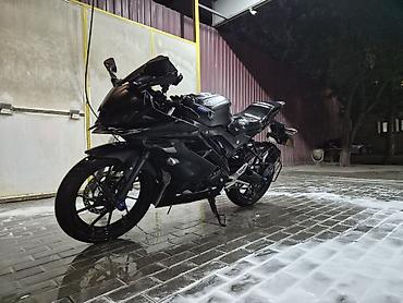 yamata: Yamaha - R15, 2023 il — 2