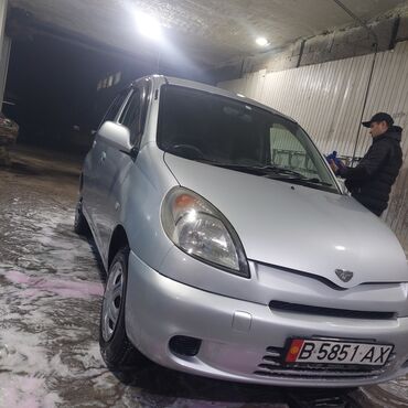 toyota универсал: Toyota Funcargo: 2002 г., 1.5 л, Автомат, Бензин, Универсал