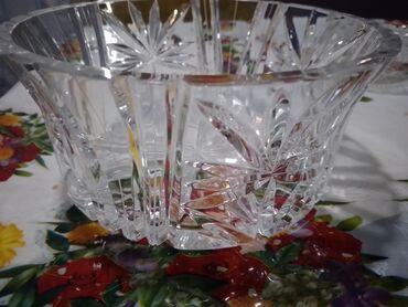 Digər dəstlər və servizlər: Kəsmə naxışlı şüşə-servis dəsti - 6 ədəd uzun qədəh – zərif kəsmə — 6