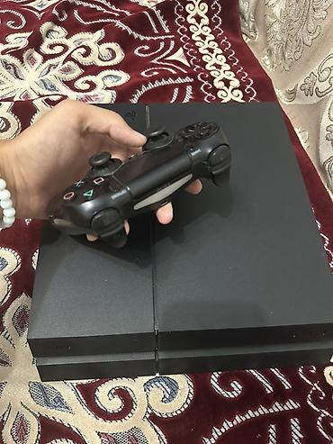 ps4 ош: Игровая консоль Sony PlayStation 4 (черная) с комплектом: - — 3