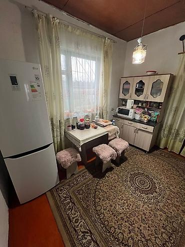 Продажа коттеджей и домов: Село Дмитриевка,дача Кыргызавтомаш.Дом 55 кв .м, 2спальни,зал,кухня и — 10