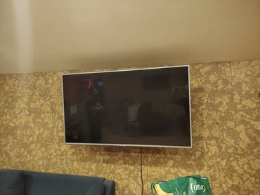 Televizorlar: İşlənmiş Televizor LG Ünvandan götürmə