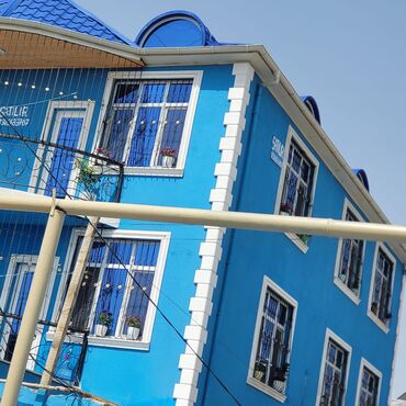 Həyət evləri və villaların satışı: Suraxanı 7 otaqlı, 408 kv. m — 2