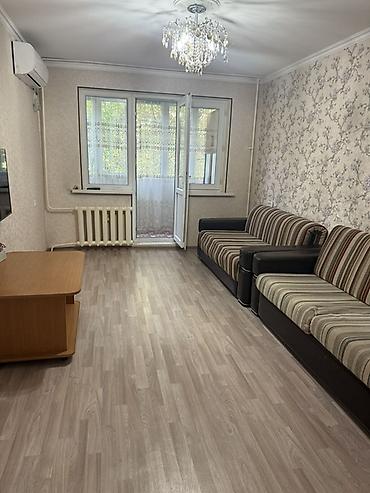 снему комнату: 1 комната, ул. Московская / Гоголя Собственник, Семейным, от 6 месяцев, от 1 года, С мебелью полностью — 5