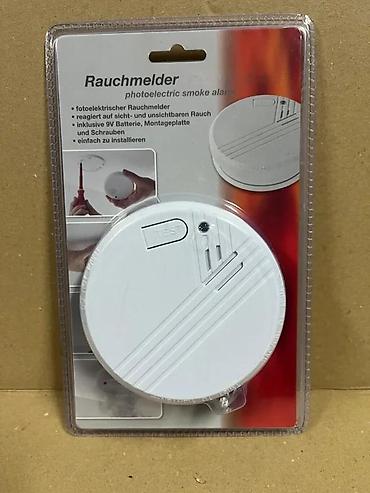 Oprema i sredstva za zaštitu: Fotoelektrični detektor dima – Rauchmelder Opis: - Fotoelektrični — 1