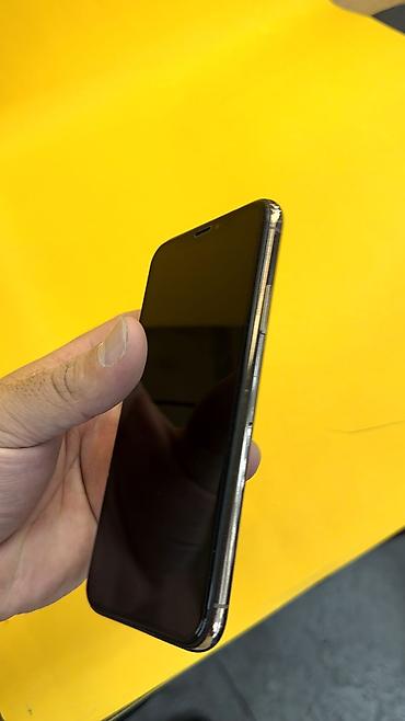 Apple iPhone: IPhone Xs, Б/у, 64 ГБ, 100 % — 9