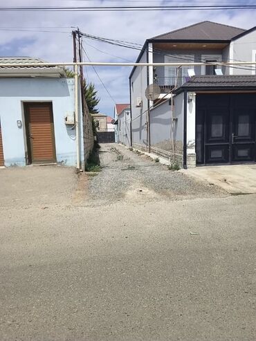 xetai rayonu gence prospekti satilan evler: Binə 3 otaqlı, 70 kv. m